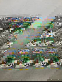 Micro Stars collectibles(Joe Carter, Barry Bonds, and more-new in package)