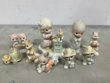 Precious Moments collectible stautes(5in.tallest)