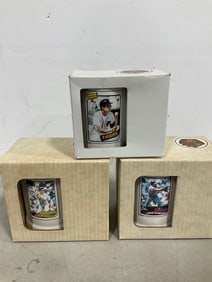 MLB collectible mugs(Mark McGwire, Joe Carter, and more-new in package)
