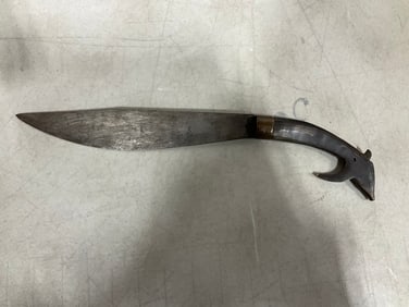 Southeast asia knife(possibly Gurkha Kukri)