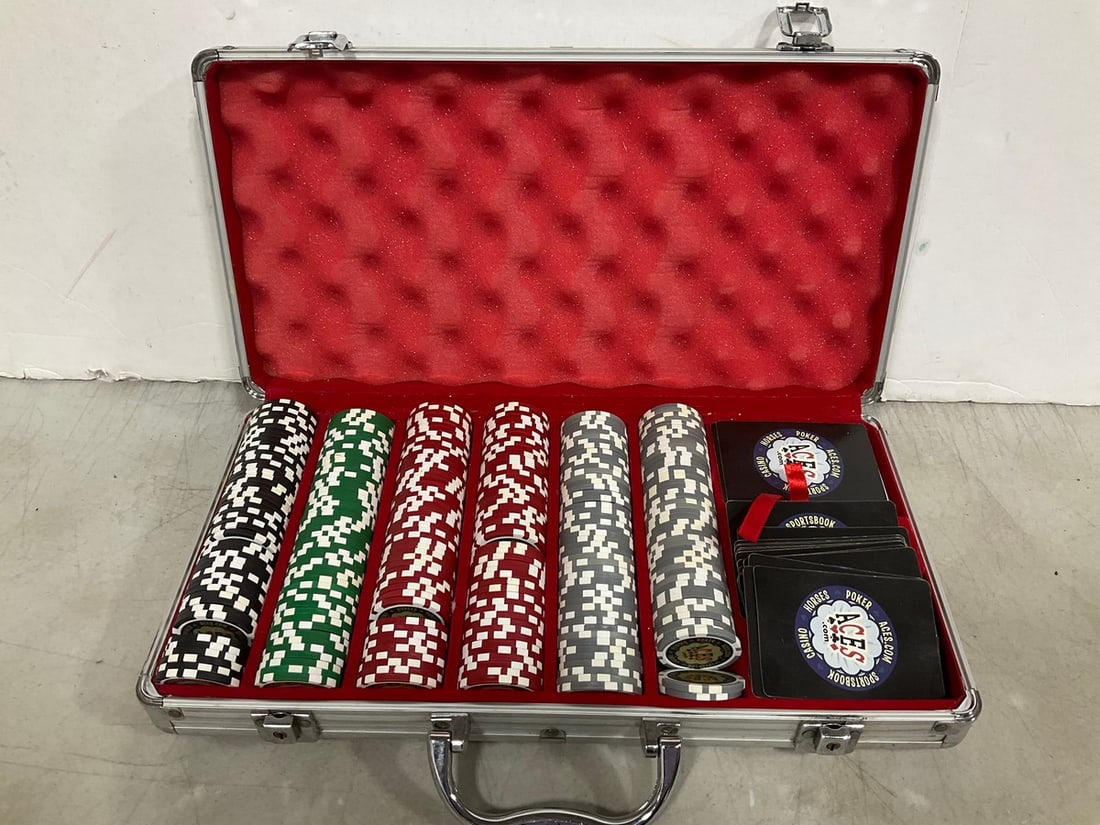 Aces. com poker set: Aces. com poker set