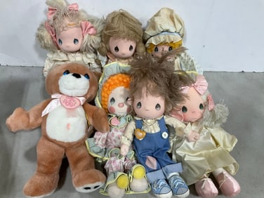 Various Precious Moments Dolls