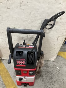 Clean Force 1800 PSI power washer