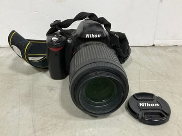 Nikon Digital Camera (model - 55-200)