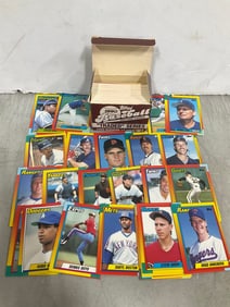 1990 Topps traded series collectible cards