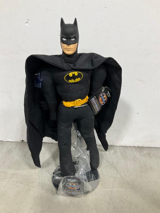 Batman collectible figure(15in.tall-new with tag): Batman collectible figure(15in.tall-new with tag)