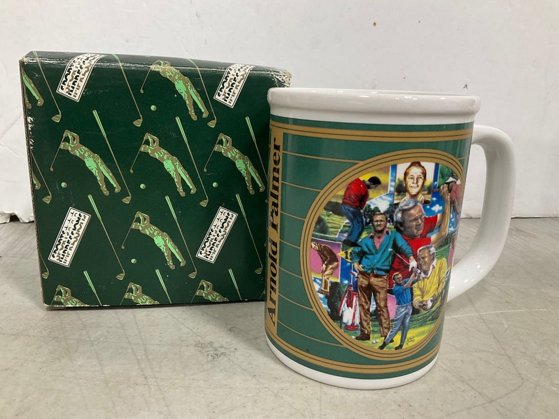 Arnold Palmer Sports Impression collecitble mug(4.75in.tall): Arnold Palmer Sports Impression collecitble mug(4.75in.tall)
