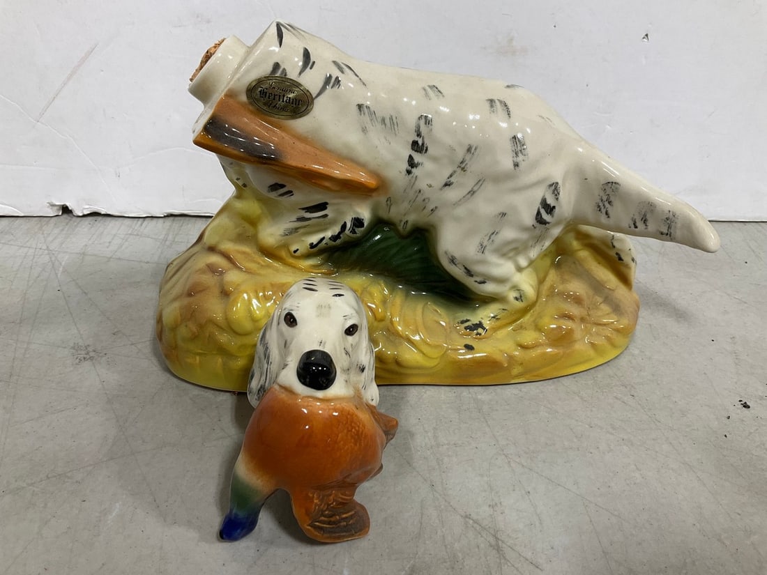 1970 Heritage dog decanter: 1970 Heritage dog decanter