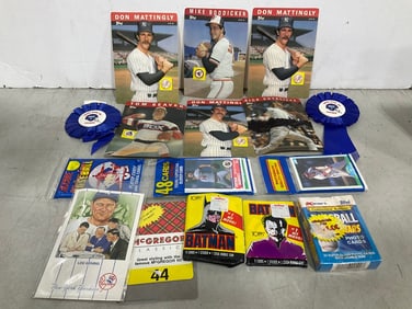 Topps 3D baseball photos, Superbowl XXI NY Giants ribbon pins, and more