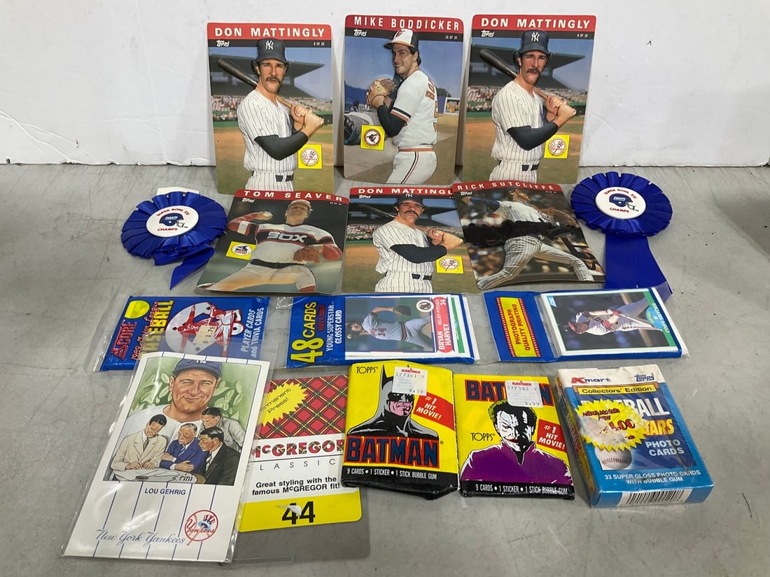 Topps 3D baseball photos, Superbowl XXI NY Giants ribbon pins, and more: Topps 3D baseball photos, Superbowl XXI NY Giants ribbon pins, and more