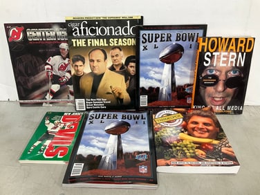 Various books/magazines(NFL, NHL, and more)