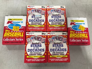 Vintage Topps collectible baseball cards(1960's-1980's)