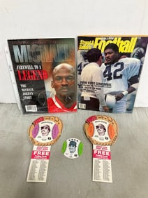 Pepsi Cola glove discs and vintage sports magazines