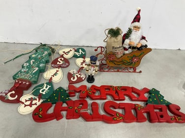 Various Christmas Decor *some damage*