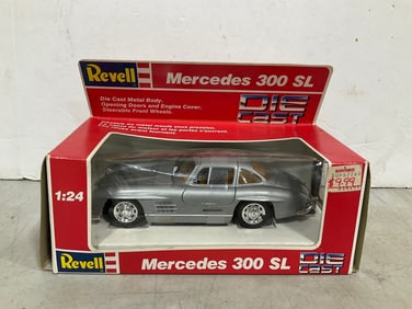 Revell Die Cast Mercedes 300 SL *new in box*