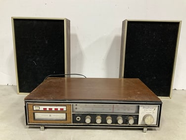 Stradivaro 8 Track Stereo with Speakers