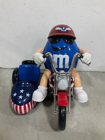 M&M Dispenser (7.5in Tall)