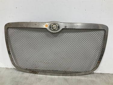 Vintage Chrystler Grill