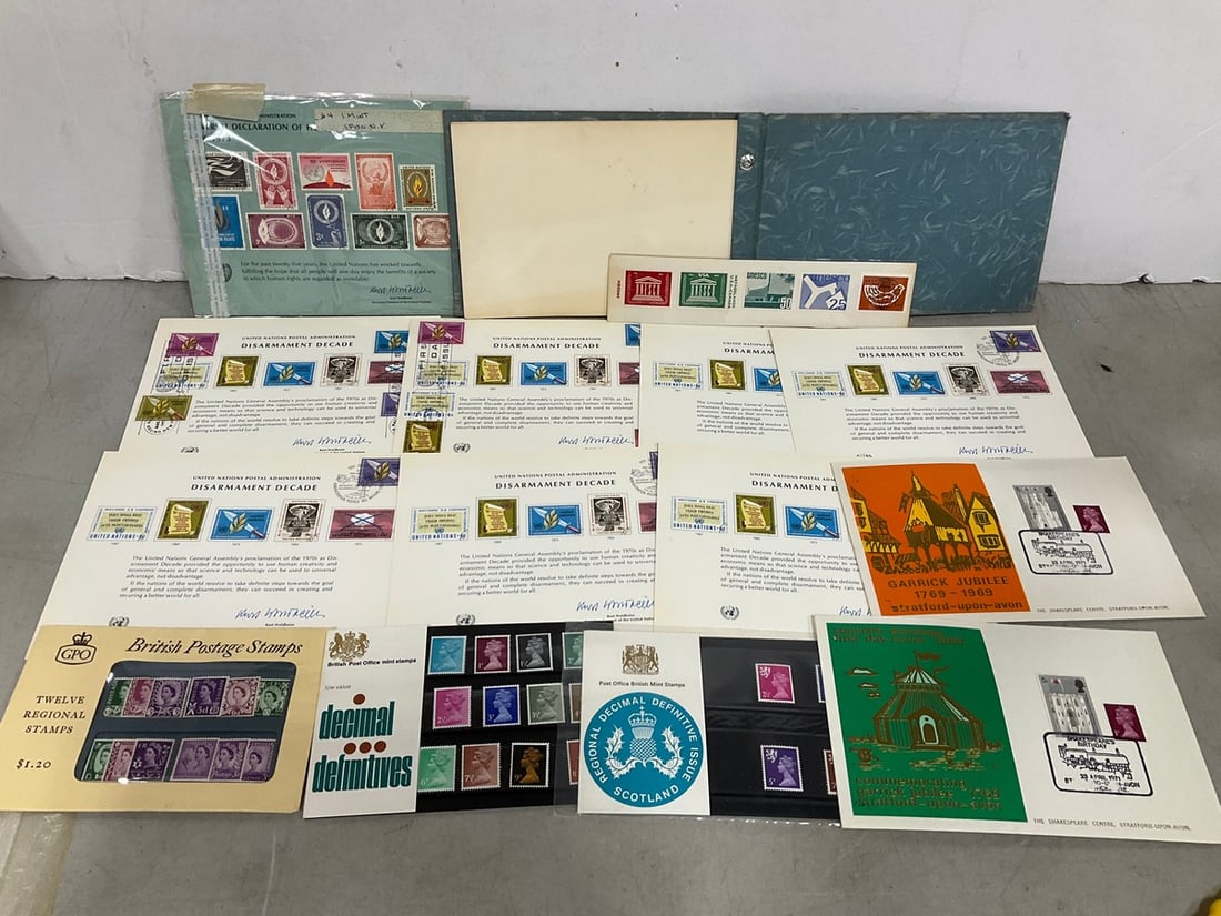 Vintage philatelic souvenir cards and stamps: Vintage philatelic souvenir cards and stamps