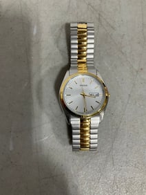 Pulsar watch(UNAUTHENTICATED)