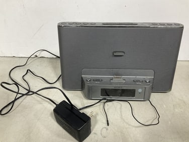 Sony personal audio docking system(ICF-CS15IP)