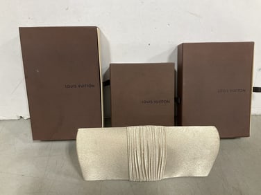 Louis Vuitton boxes(EMPTY) and handbag