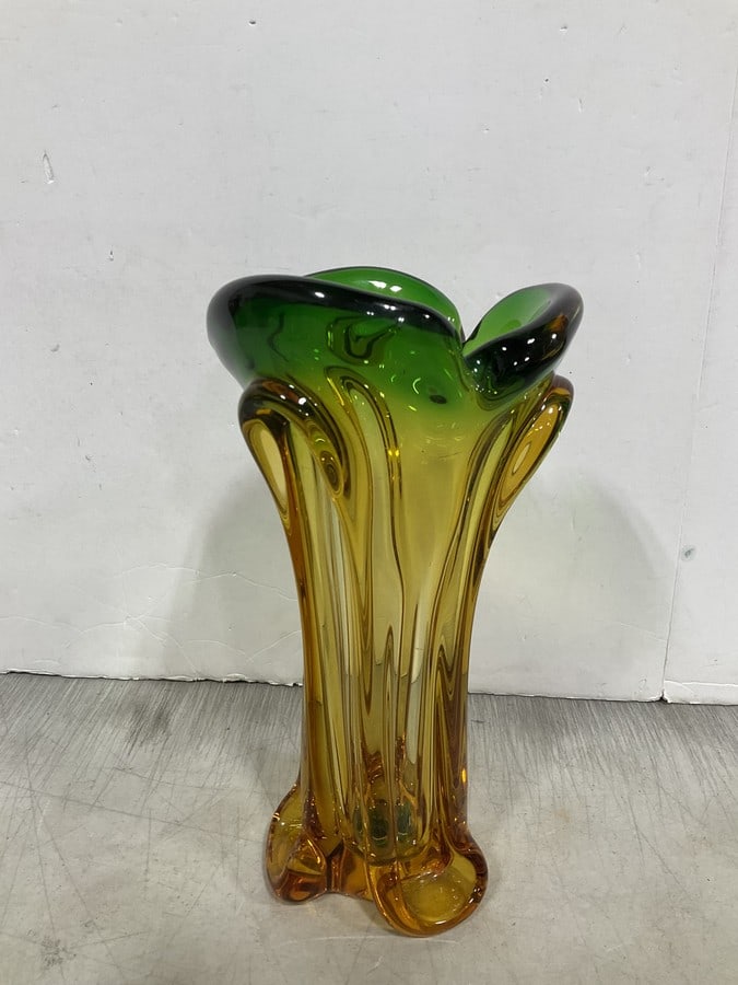 Murano glass vase(12in.tall): Murano glass vase(12in.tall)