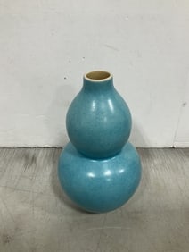 Qing dynasty vase(9in.tall)