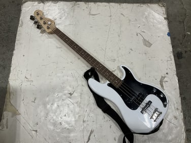 Squire by Fender electric guitar