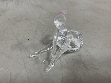 Swarovski Young Ballerina crystal figurine(2.5in.tall)