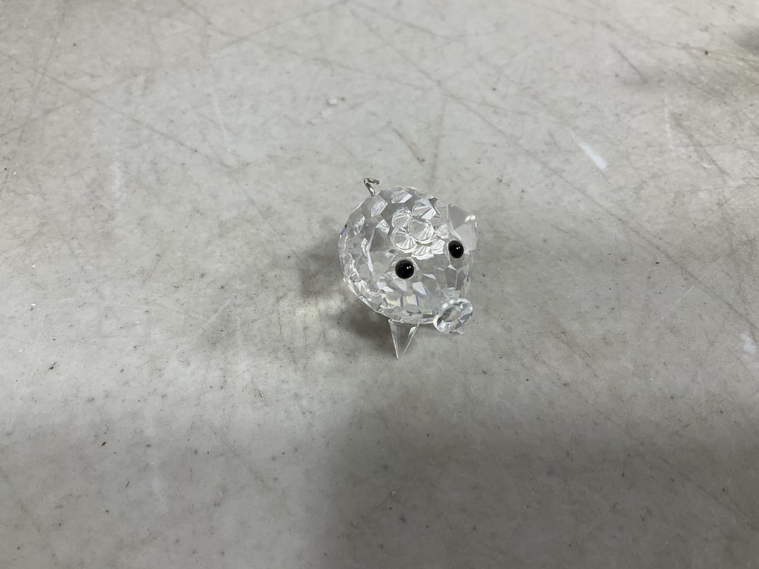 Swarovski pig crystal: Swarovski pig crystal