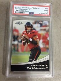 2017 LT Pat Mahomes Graded Card