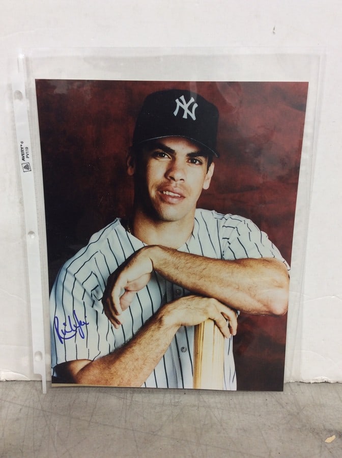 Ricky Lede Signed Photograph (8inx10in) (1 of 1)