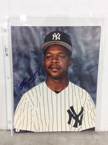 Tony Fernandez Signed Photograph (8inx10in)
