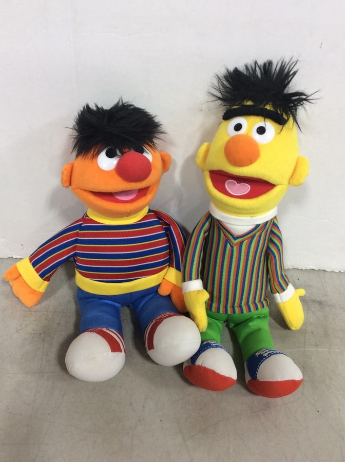 Sesame Street Plush Dolls: Sesame Street Plush Dolls