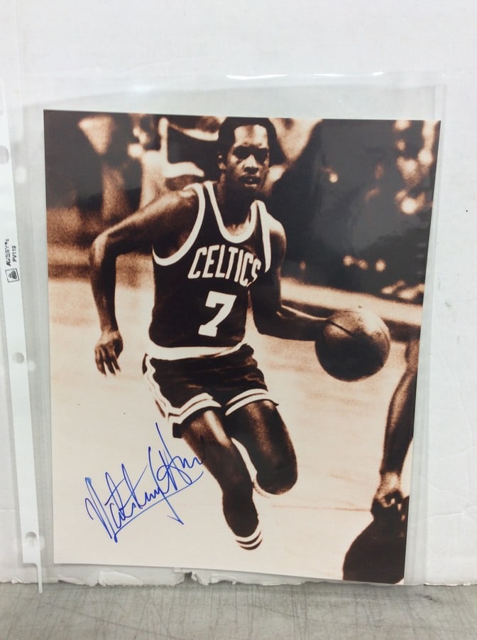 Nate Archibald Signed Photograph (8inx10in) (1 of 1)