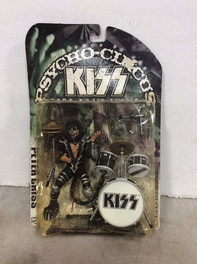 Peter Criss Kiss collectible(new in package): Peter Criss Kiss collectible(new in package)
