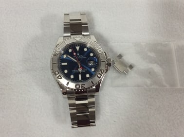 Preowned Rolex Yacht-Master 40 blue dial men's luxury watch 12622-0002 with date magnification from