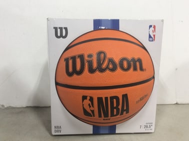 Wilson NBA Basketball Size 7 *new in box*