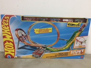 HotWheels stunt tracks(new in box)