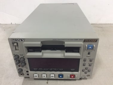 Sony digital videocassette recorder(DSR-1500)