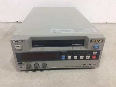 Sony digital videocassette recorder(DSR-20)