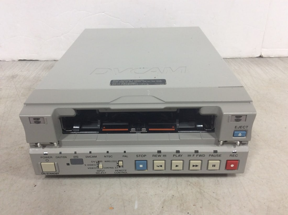 DV Cam Cassette Recorder/Player (1 of 1)