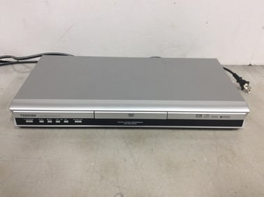Toshiba DVD Video Player (SD-K740)