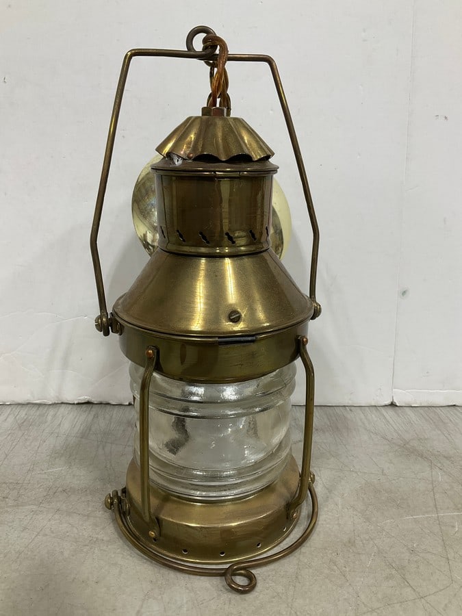 Brass Lantern Lamp (1 of 1)