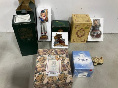 Various Ceramic Figures *in boxes*