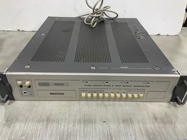 Tektronic Test Signal Generator