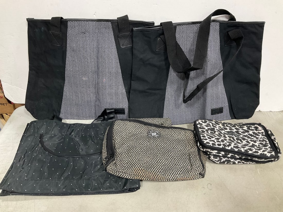 Various Lancome Bags: Various Lancome Bags