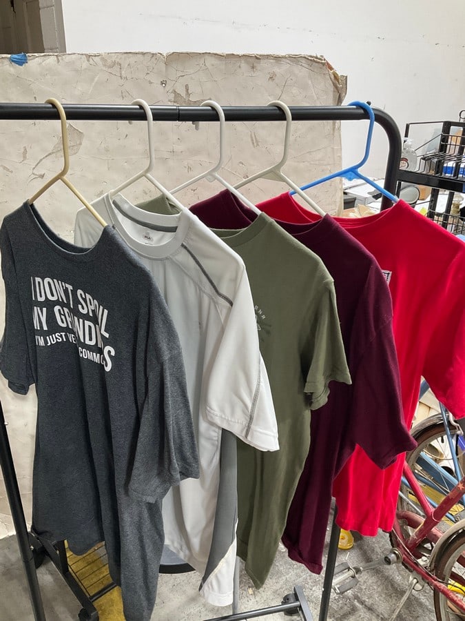 Various Tshirts(Large and XL): Various Tshirts(Large and XL)