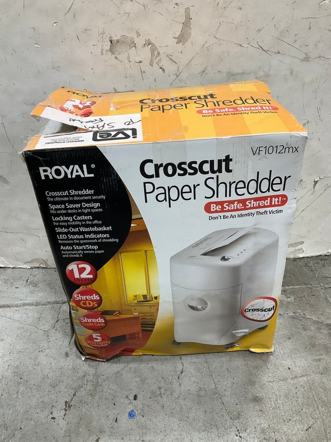 Royal Crosscut Paper Shredder *in box* (1 of 1)